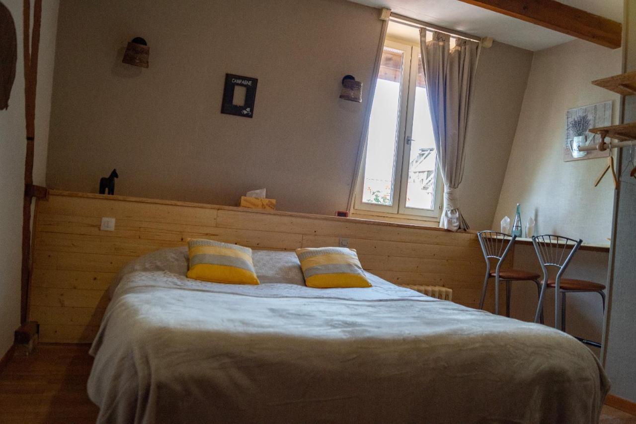 Quaëdypre Au Cheval Noir Bed & Breakfast エクステリア 写真