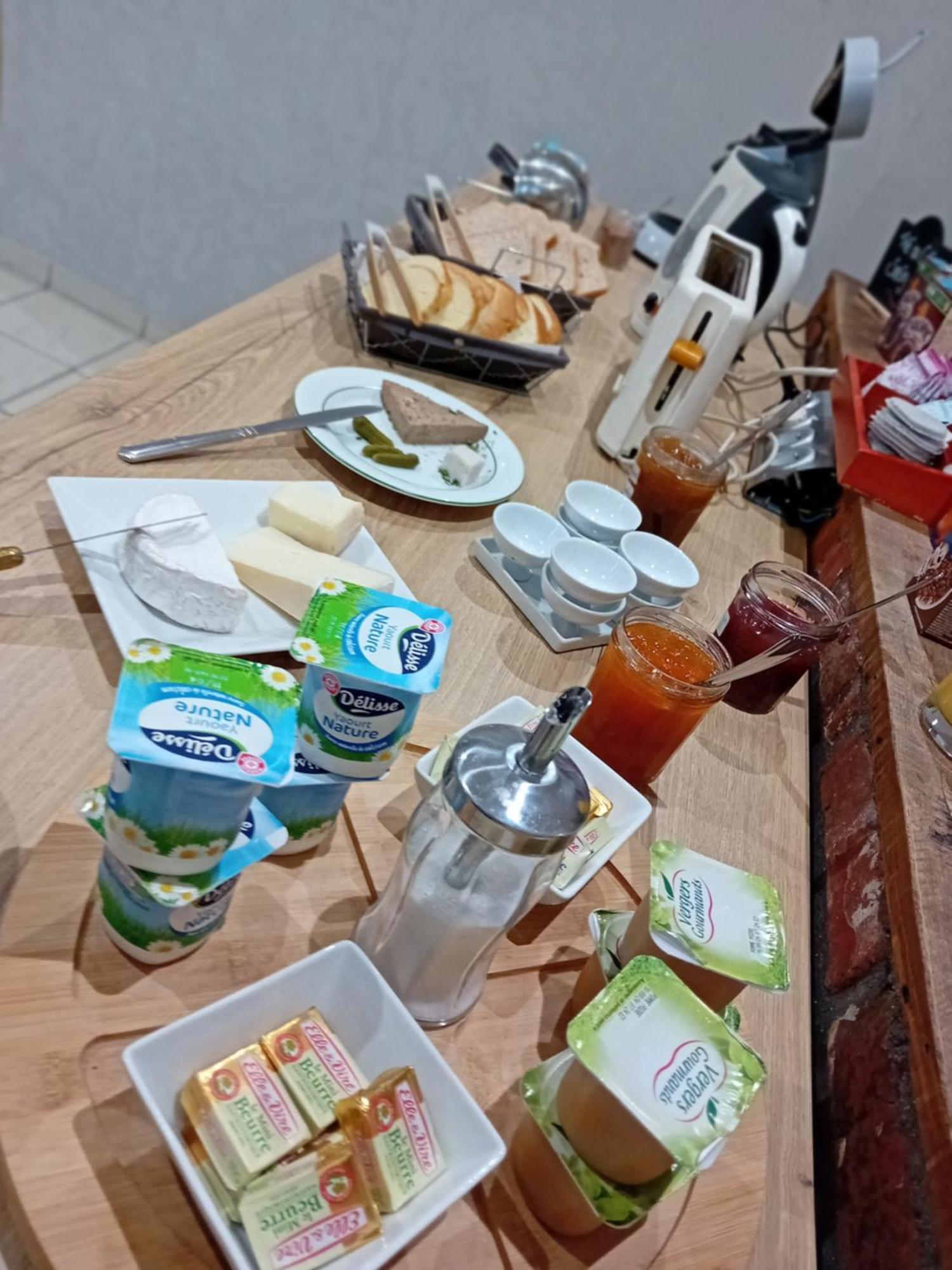 Quaëdypre Au Cheval Noir Bed & Breakfast エクステリア 写真